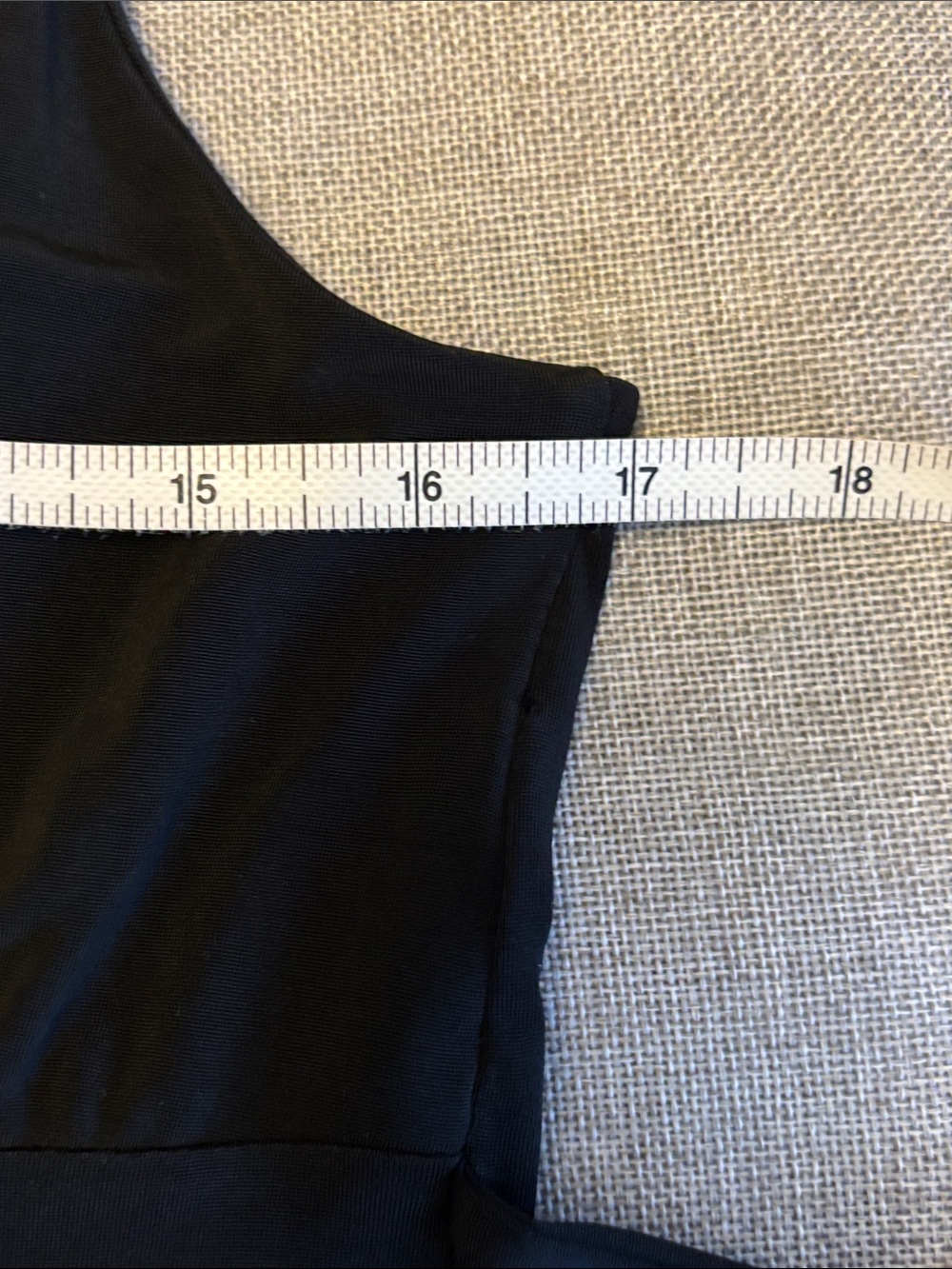 GUESS Black V-Neck dress, stretchy fabric, waist tie. Sz large. - Picture 8 of 9